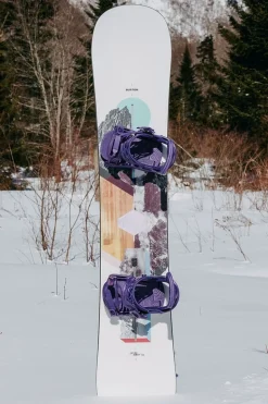 Womens Hideaway Snowboard
