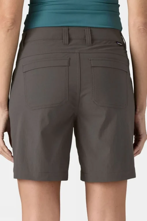Womens Quandary 7" Shorts